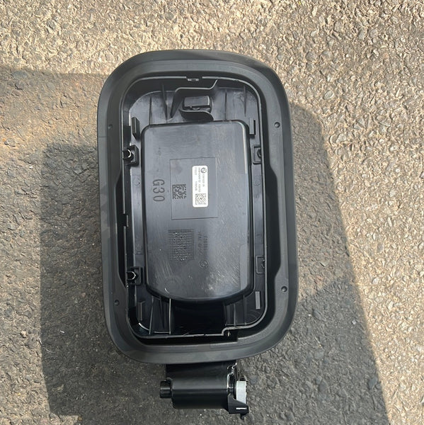 51177301833 BMW 5-Series G30 fuel flap cover in black