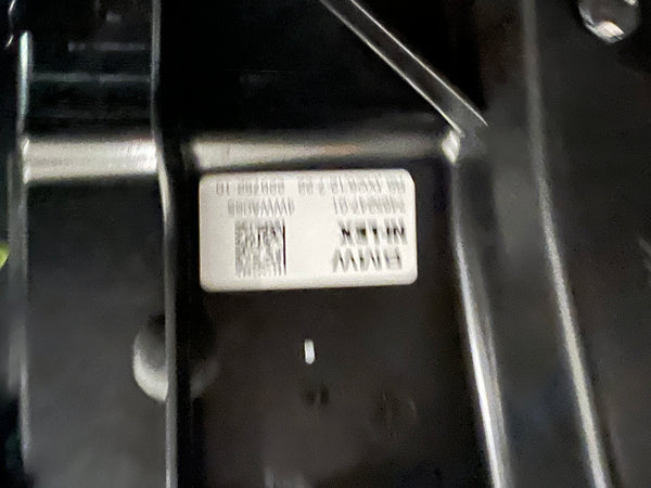 7465247   BMW 1 SERIES  2021 F40 M-SPORT passenger side front window regulator