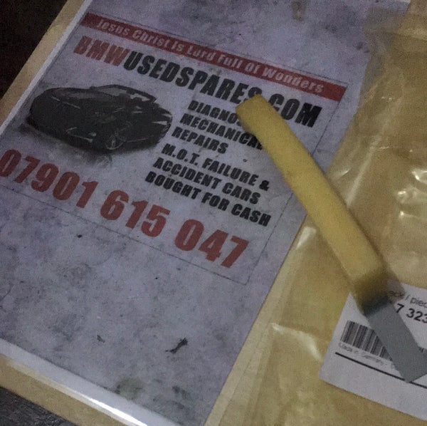 7323205 BMW 4-Series f33 shaped roof trim