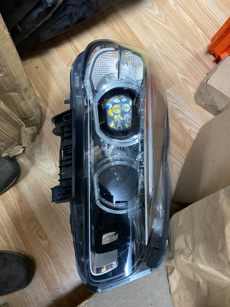 7422582   Bmw 2 series 2015 Gran Tourer driver side Bi xenon headlight