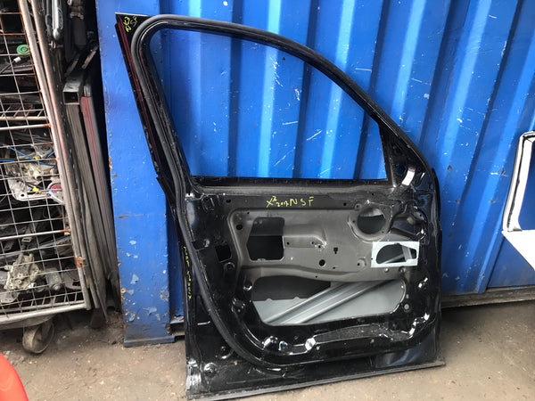 BMW X3 2017 f25 Passenger Side Front Door