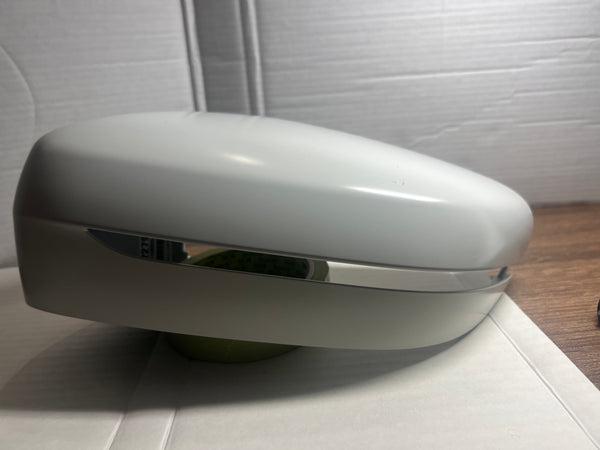 51167422791    NEW  GENUINE  BMW  7 series 2020 G11 passenger side wing mirror cover in white   Bmw G12 G15 G16 G30 G32 SIDE VIEW MIRROR COVER TRIM PRIMED LEFT  bmw  5 series 2020 g30 wing mirror cover 7422791