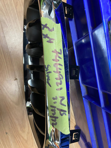 7464921  GENUINE  BMW X3 M40I G01 N/S LEFT FRONT KIDNEY GRILL    7464921  Bmw x4 2022  G02 passenger side kidney Grille