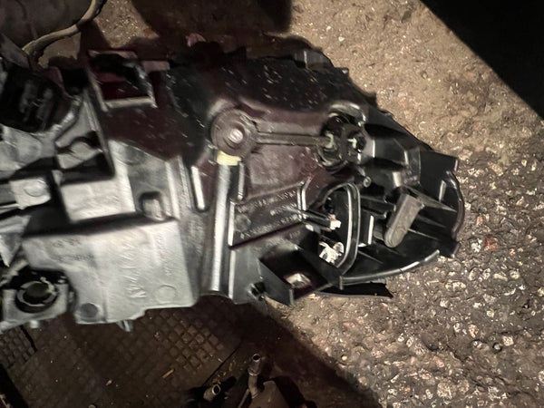 63115A1E065
    Bmw 2 series 2021 f44 Gran coupe  Passenger side led headlight

bmw light

bmw headlights 

bmw part

bmwparts

no module 

observe all pictures 

5A1E065