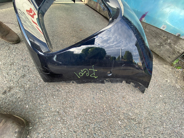 51118089743        BMW X3  2020 G01 M Sport Front Bumper    8089743  Genuine  needs repair   please observe all pictures 