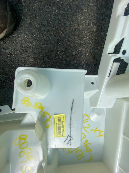 8089573 Bmw X4 2021 G02 Msp  passenger side rear bumper Guide new