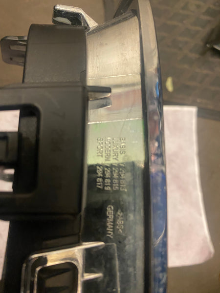 7294813  BMW  4 series 2016 F32 F33 F36 Front Grille   used