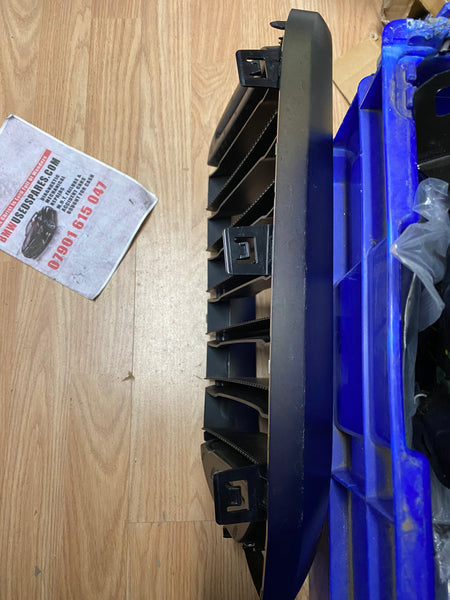 7464924  BMW X3 2022 G01 driver side kidney Grille   Bmw X4 2022  G02 driver side Kidney  Grille  7464923