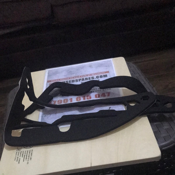 7441797 BMW seal rear light luggage compartment