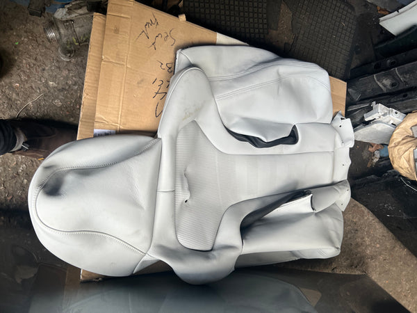 52108069552      Bmw m4 2017  Leather seat Cover Sport   8069552