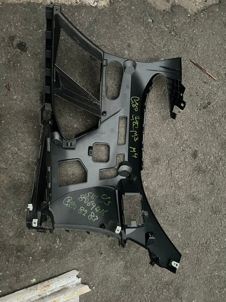 51118069416     Bmw M4  2023 G83 Driver side fog light holder   8069416    BMW M3 G80  Front Right Bumper Cover Reinforcement