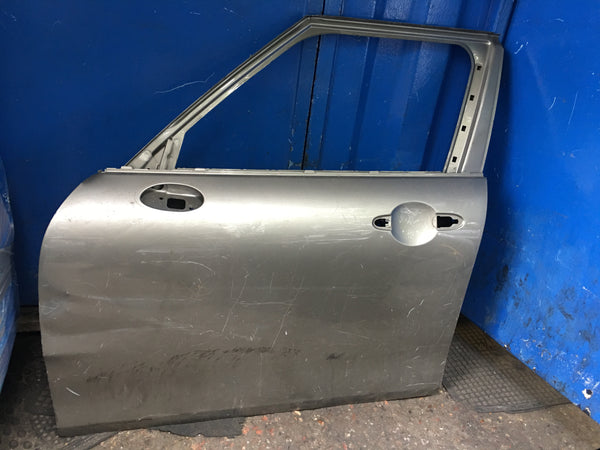 Mini one 2018 passenger side front door in  silver