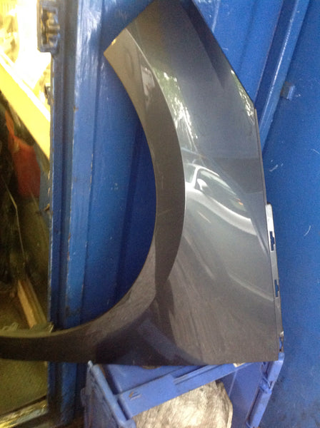 7299193 Bmw i 3 seriesfront left 2818-19 fender