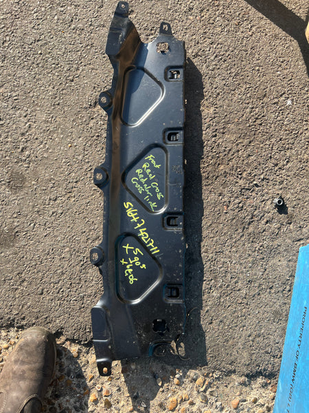 51647421711      BMW X5 G05 19-21 Upper Radiator Support   7421711