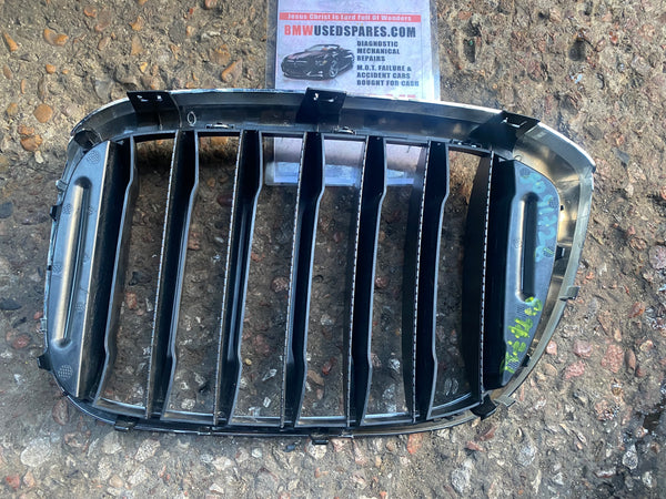 7478670 BMW X3 2019 G01 X line chrome Grille driver side  Bmw X4 2020 G02 X Line Chrome Grille driver side  BMW X3 driver Side Grille   bmw X4 driver side Grille