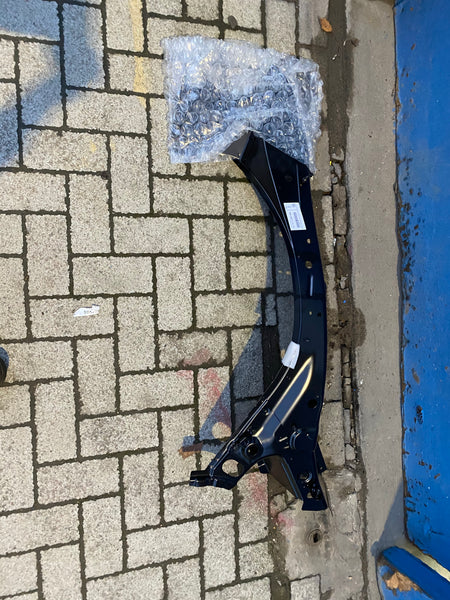 2016 BMW X6 Supporting strut, left. Body - 41117390609