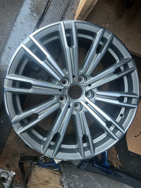 8089890  BMW 3 SERIES G20 G21 18" STYLE 790M  FRONT ALLOY WHEEL RIM 7.5Jx18  8089890