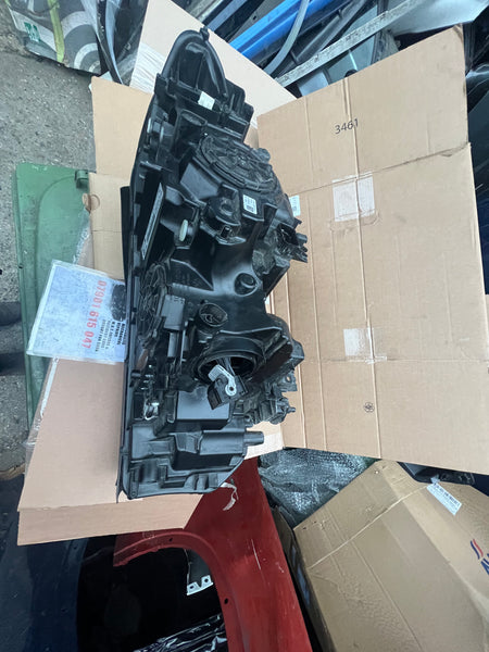 8497228   Bmw 6 series 2018 Gt G32  Drivers side Adaptive Led headlight   Bmw 6 series headlight