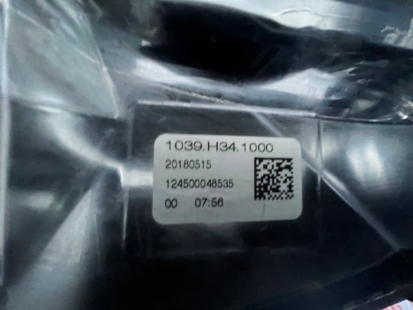 8497228   Bmw 6 series 2018 Gt G32  Drivers side Adaptive Led headlight   Bmw 6 series headlight