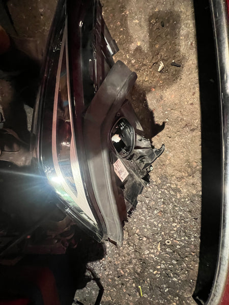 63115A1E065
    Bmw 2 series 2021 f44 Gran coupe  Passenger side led headlight

bmw light

bmw headlights 

bmw part

bmwparts

no module 

observe all pictures 

5A1E065