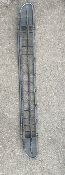 7370798 MINI CLUBMAN 2021  F54 FRONT BUMPER LOWER GRILL TRIM  7370798