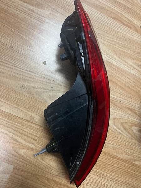 BMW X4 REAR LIGHT DRIVER SIDE OUTER G02 F98 2019