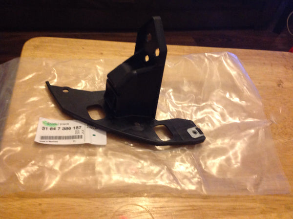 Bmw i3 2019  mount side panel front left 

BMW i3 I01 Front Left Side Panel Repair Holder

7386157

51647386157

NEW

GENUINE