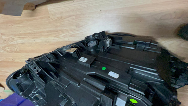 63115A1E061     BMW 1 SERIES  2022 F40  PASSENGER SIDE HEADLIGHT BI-LED ADAPTIVE  5a1e061