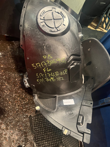 51717386956       MINI countryman F60  driver side front splash guard   Mini countryman 2018 FRONT WHEELARCH HOUSING COVER RIGHT O/S      7386956   51717437058   7437058  51717496182  7496182