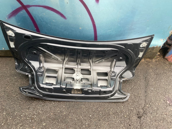 41007335376     BMW M2 2019  F87 Competition  Bootlid / Tailgate    BMW Boot lid 2 Series F22 Coupe in black needs very light repair