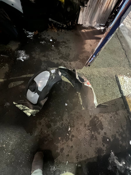 51717491963    GENUINE MINI F56 BEV ELECTRIC N/S LH FRONT SPLASH ARCH LINER 20-ON   7491963