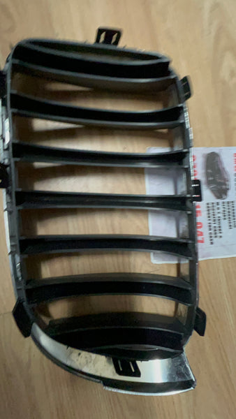 7338572   GENUINE  BMW X3 2017  F25 driver side kidney Grille  Bmw  X4 2017  F26  driver side  KIDNEY GRILL