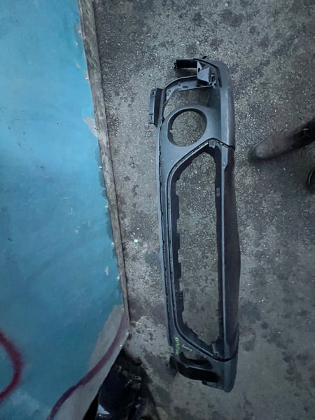 51119477044   Mini Countryman  2023 F60 Front Bumper Genuine  9477044