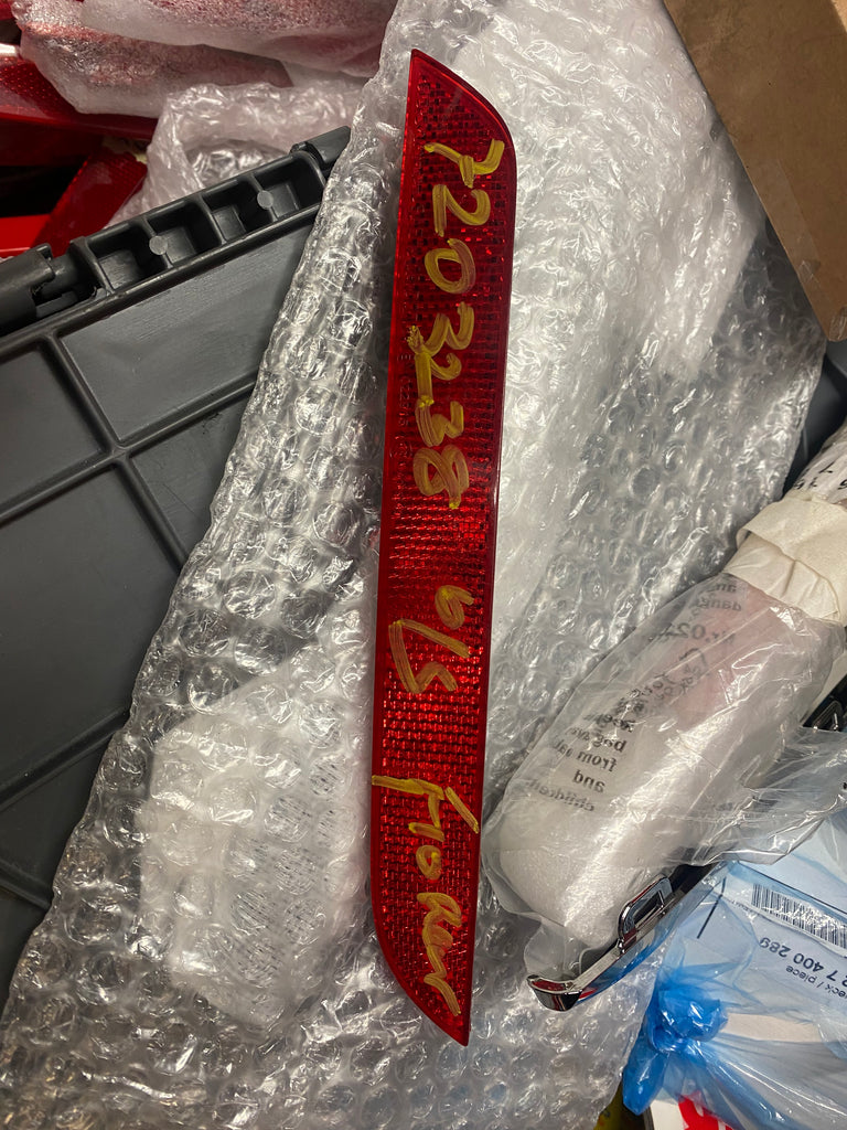 7203238  BMW 5 Series F10 Rear Bumper Right Reflector 7203238