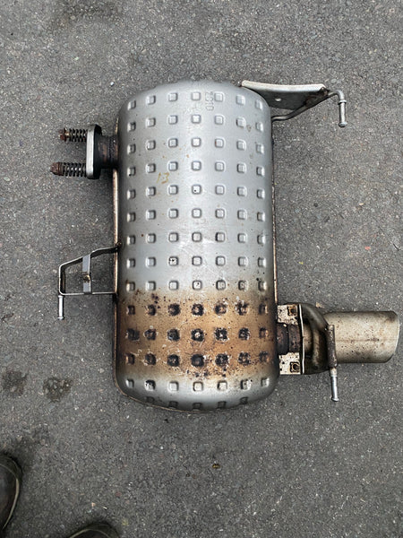 7339583         BMW E90 3 series 2006  320i  Petrol 6SPD Exhaust Muffler Back Box  7539583