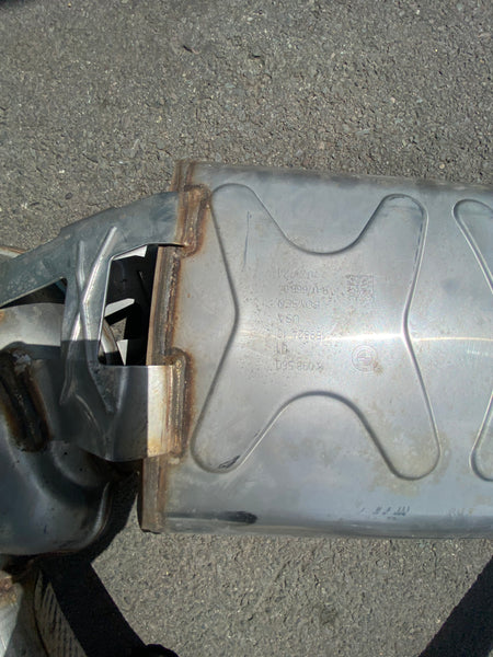 8098560 BMW OE bmw x5m f95 x6m f96 muffler exhaust m sport