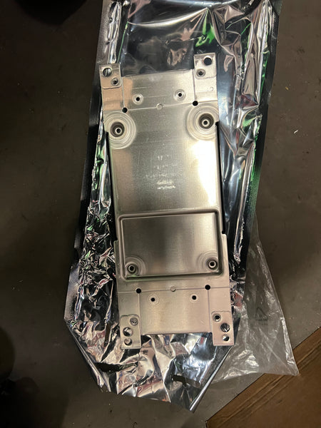 84105A0FC22       BMW F31 3er F20 F21 F22 F23 F80 Telematics Control Unit    New 2622598 5A0FC22 95000km