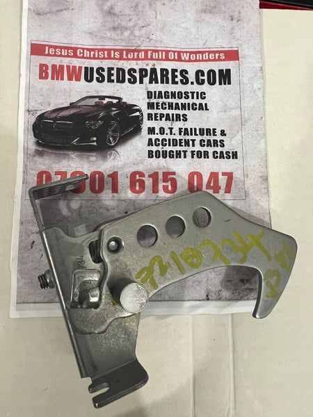 51237210733           BMW X3 2025 F25  HOOD SAFETY LATCH driver side      7210733    GENUINE  new