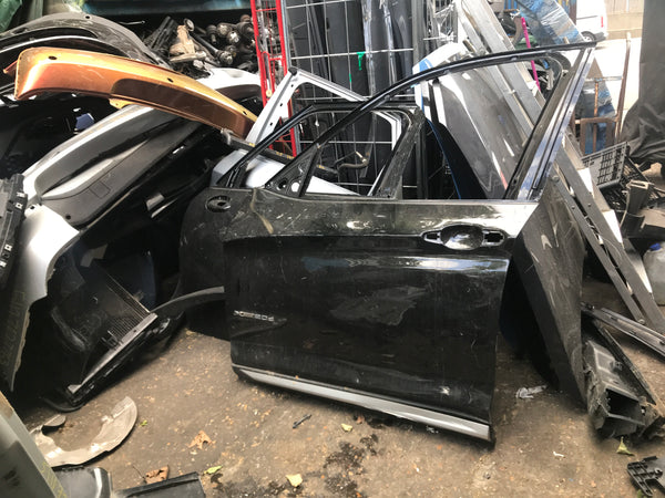 BMW X3 2017 f25 Passenger Side Front Door