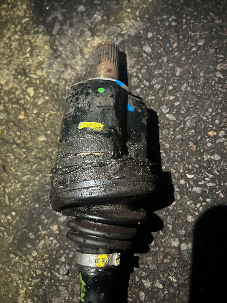 8482645     BMW  X1 X2 F39 F40 F44 F45 F46 F48 FRONT OUTPUT SHAFT LEFT  8482645  bmw x1 drive shaft