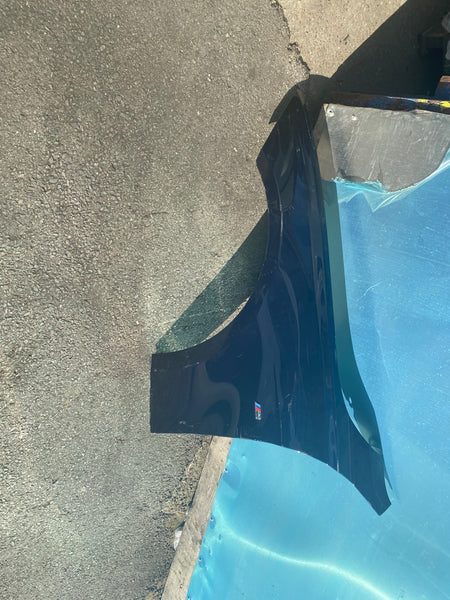 Bmw 3 series 2017 f30 passenger side wing