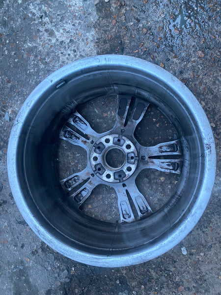 7846786. Genuine  FRONT BMW X5 467m F15 19" Alloy Wheel  7846786