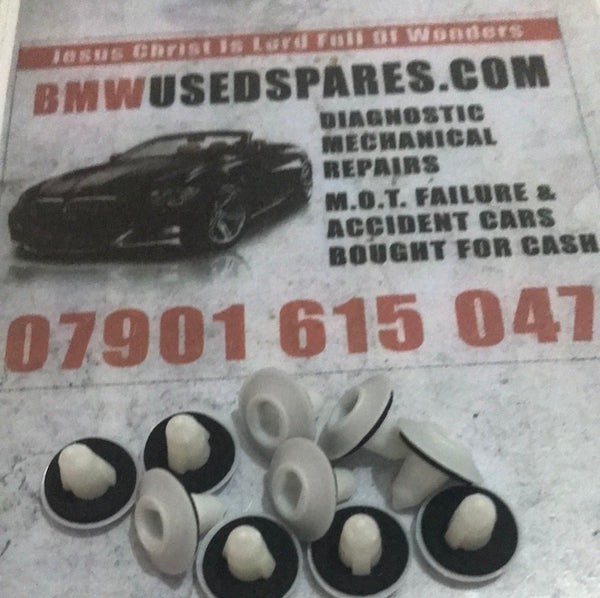 51717154239 BMW mini trim clip mouldings @£1.00 each