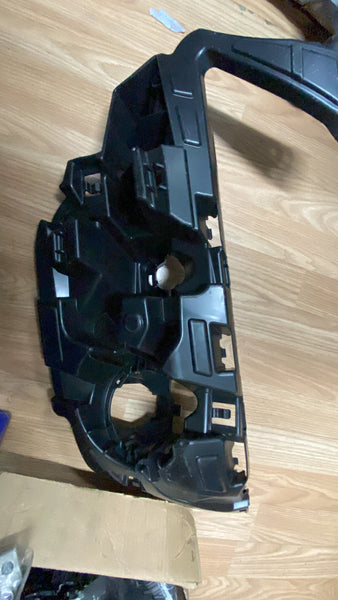 8048113   NEW BMW X3 2014 f25  EXTERIOR FRONT M SPORT INSERT BUMPER LEFT  8048113