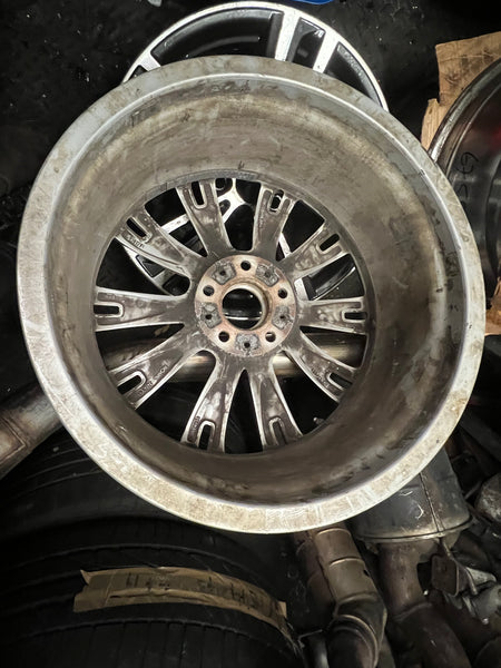 7849067     BMW 3 series 2017 f30 10 Twin V Spoke 626 one single Alloywheel 8.5 x 19" ET47