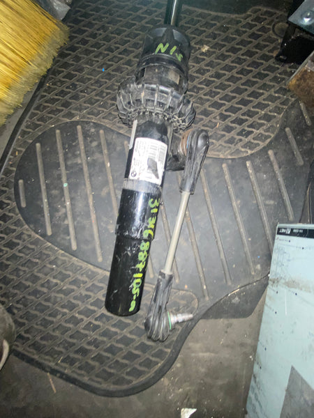 31316887105      BMW i3 I01 Front passenger side Shock Absorber   6887105    used   GENUINE