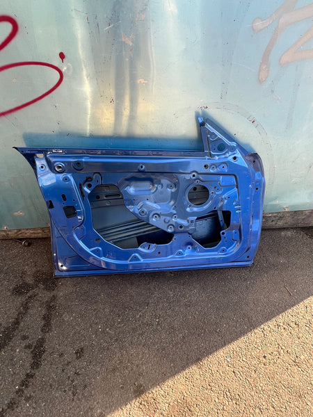 Bmw 4 Series 2016 F36 Gran coupe passenger side front door   Shell  needs slight /respray