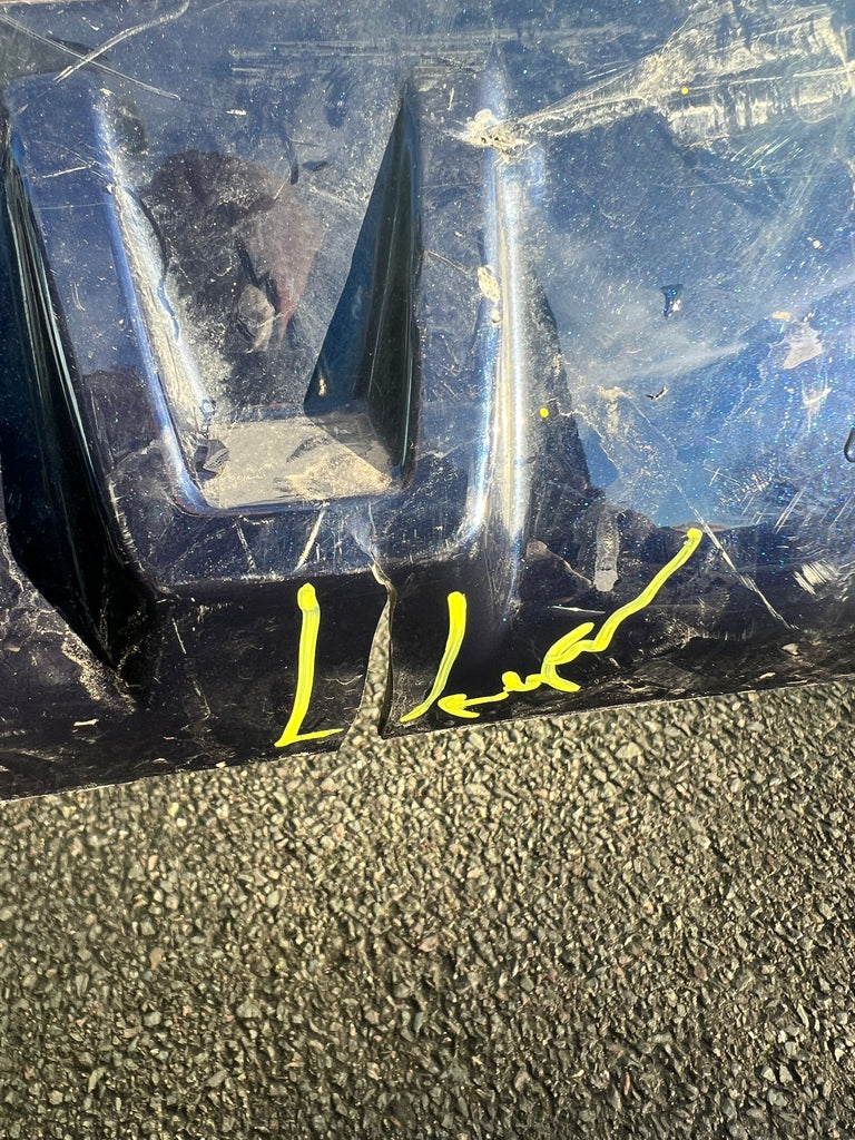 51128069240  BMW X5  2022 G05  rear  m-sport Bumper  blue 8069240  This bumper needs repair   please observe all pictures