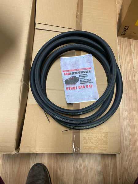 51359808655     MINI R60 Countryman passenger side rear door seal .  Mini Countryman R60 rear door weather strip  9808655 New