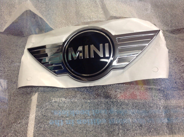 51149811725 mini R61 front bonnet badge